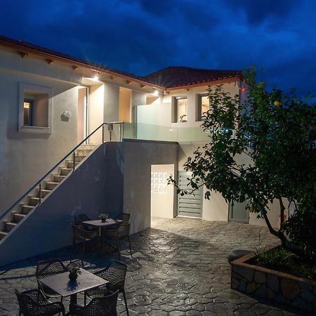 Sir T Residence Floka  Екстер'єр фото