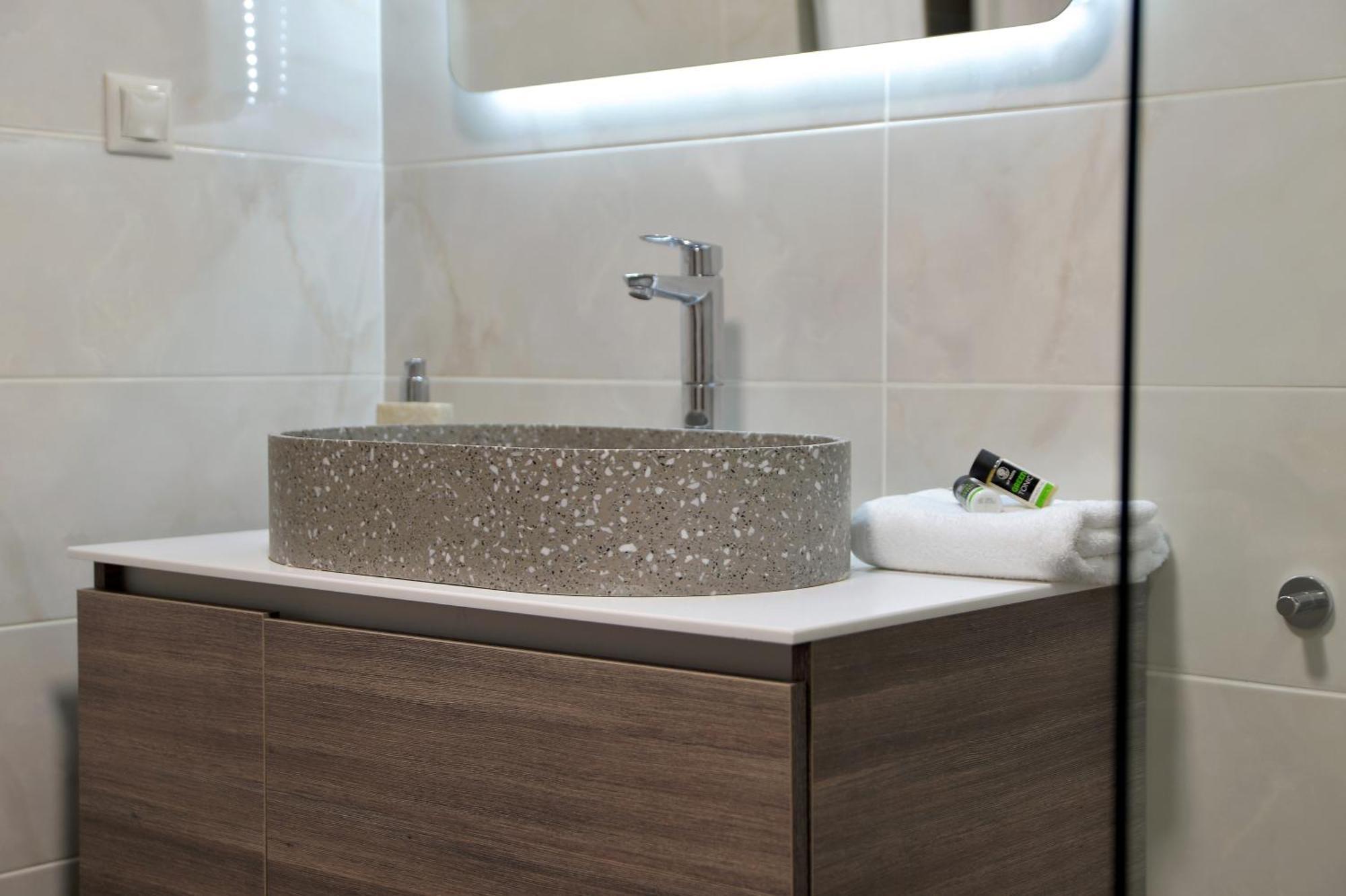 Sir T Residence Floka  Екстер'єр фото